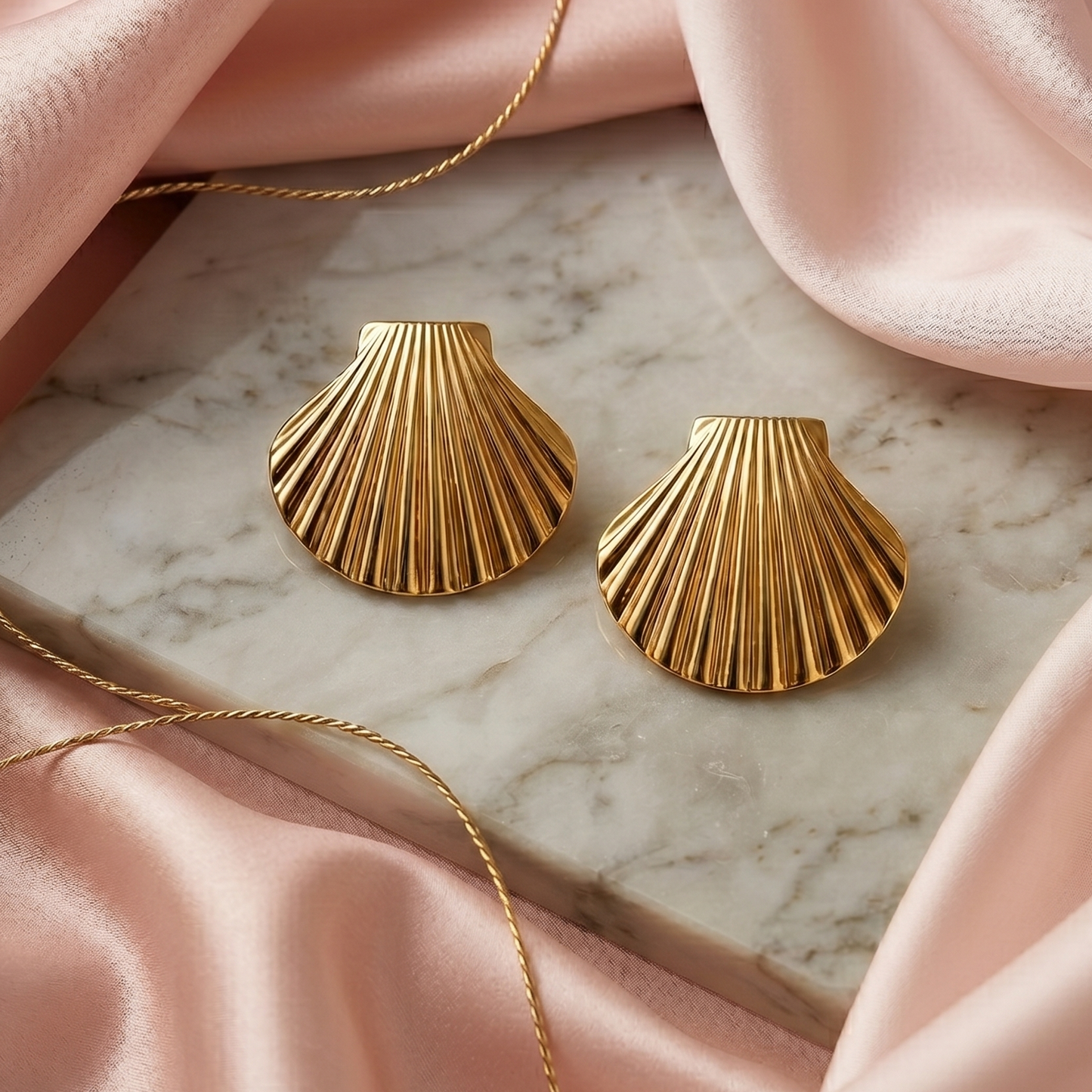 Golden Tide Shell Earring