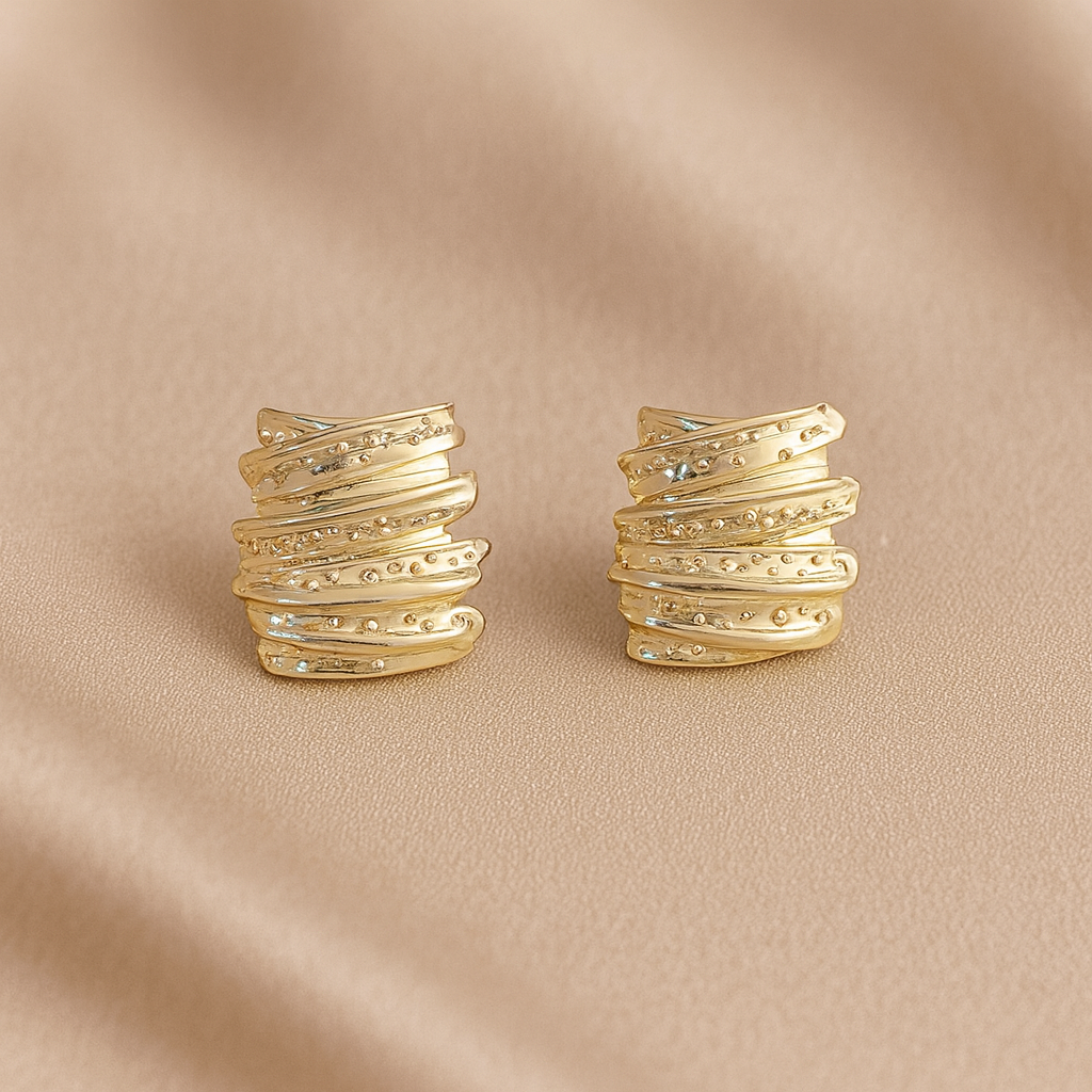 Gold-toned layered wrap Design Studs