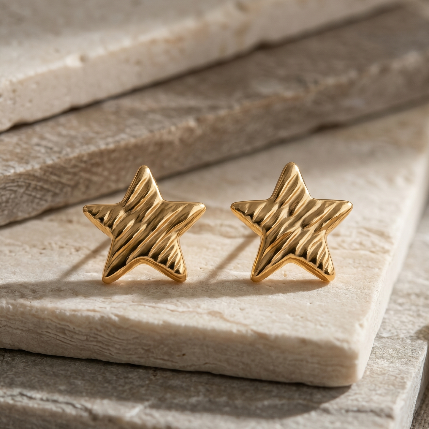 Star-shaped Stud