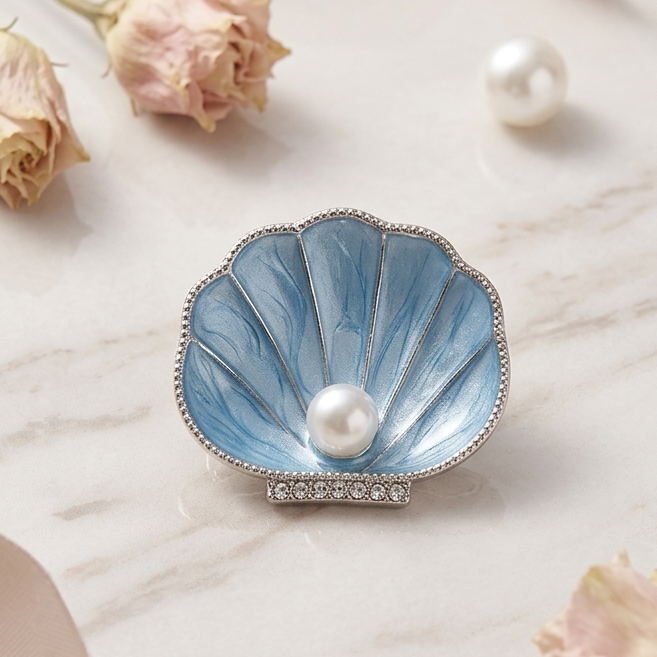 Azure Pearl Shell Brooch