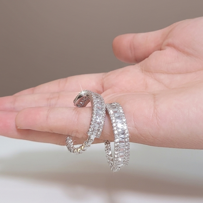 Evara Crystal Hoops