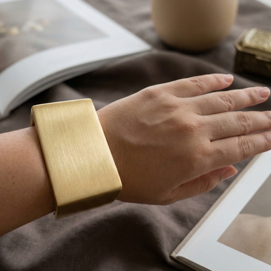 Sculpted Edge Gold Hand Cuff