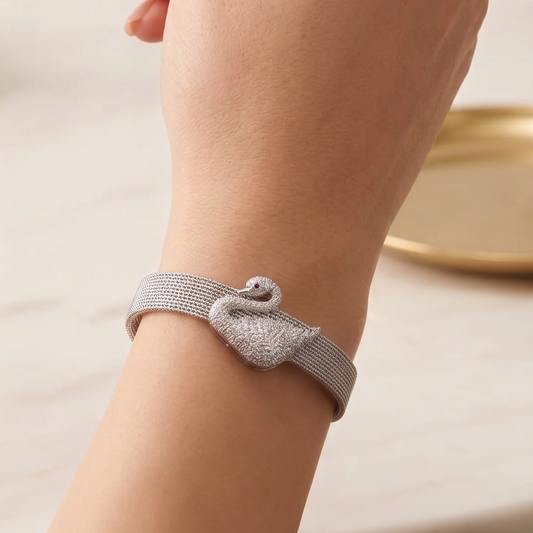 Swan Grace Mesh Bracelet