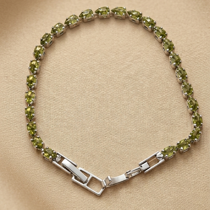 Olive Luxe Crystal Bracelet