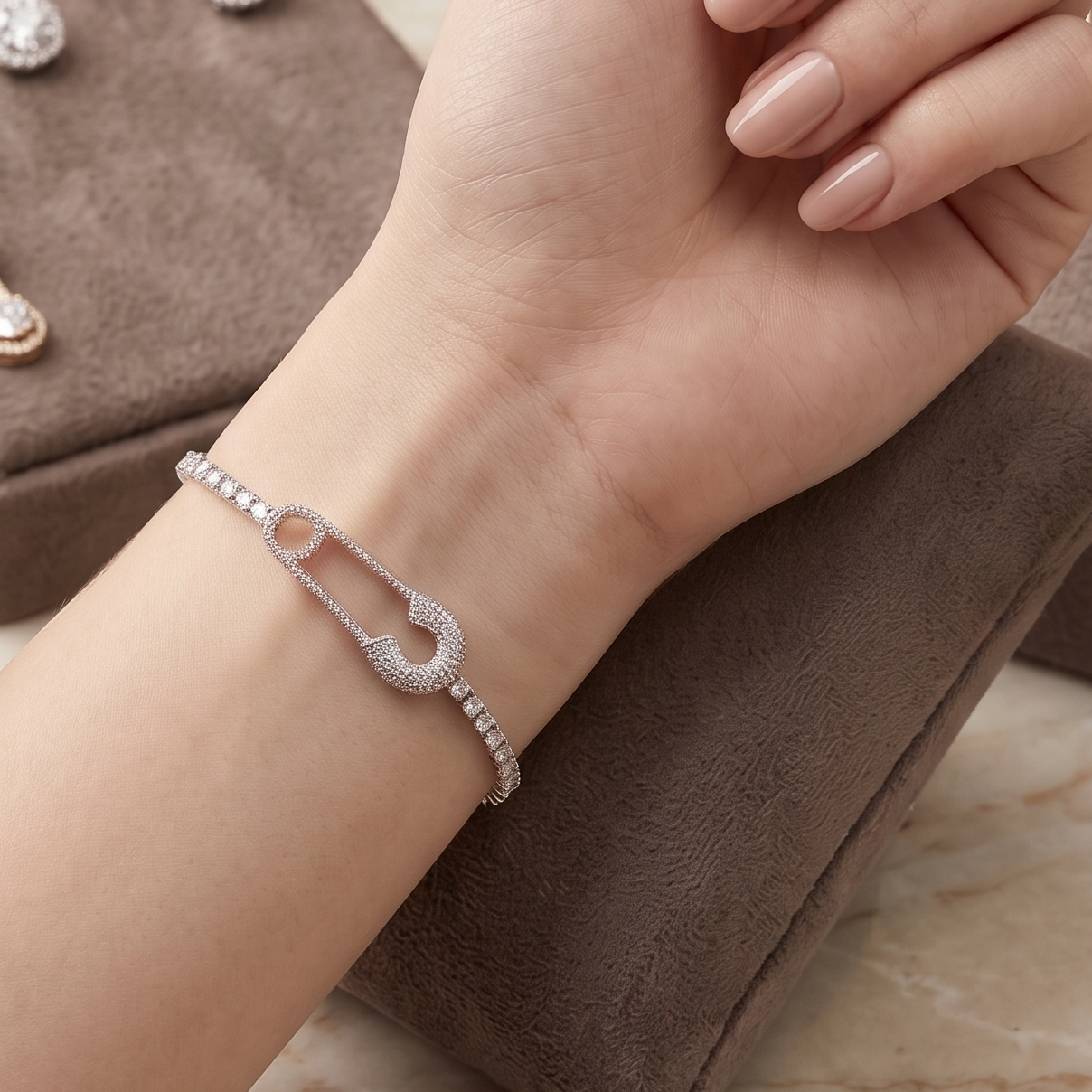Everlinked Silver Bracelet