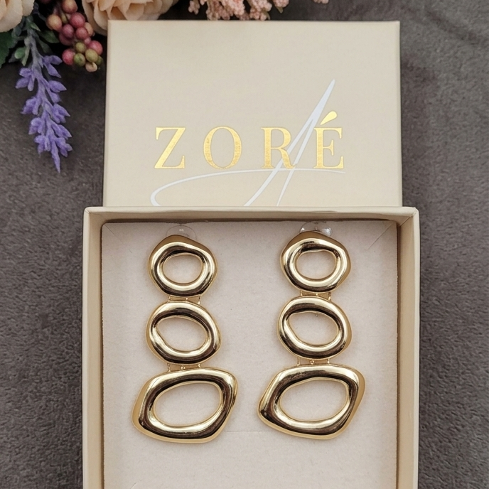 Arden Sculpted Drop Earrings