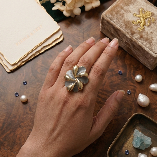 Vintage Floral Swirl Ring