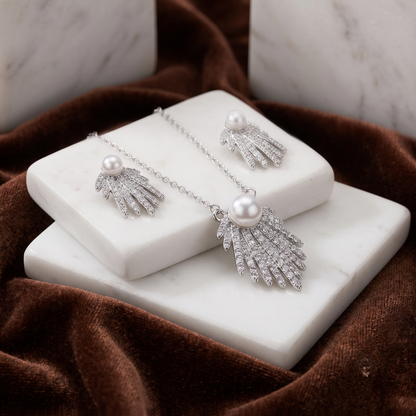 Pearl Radiance Set