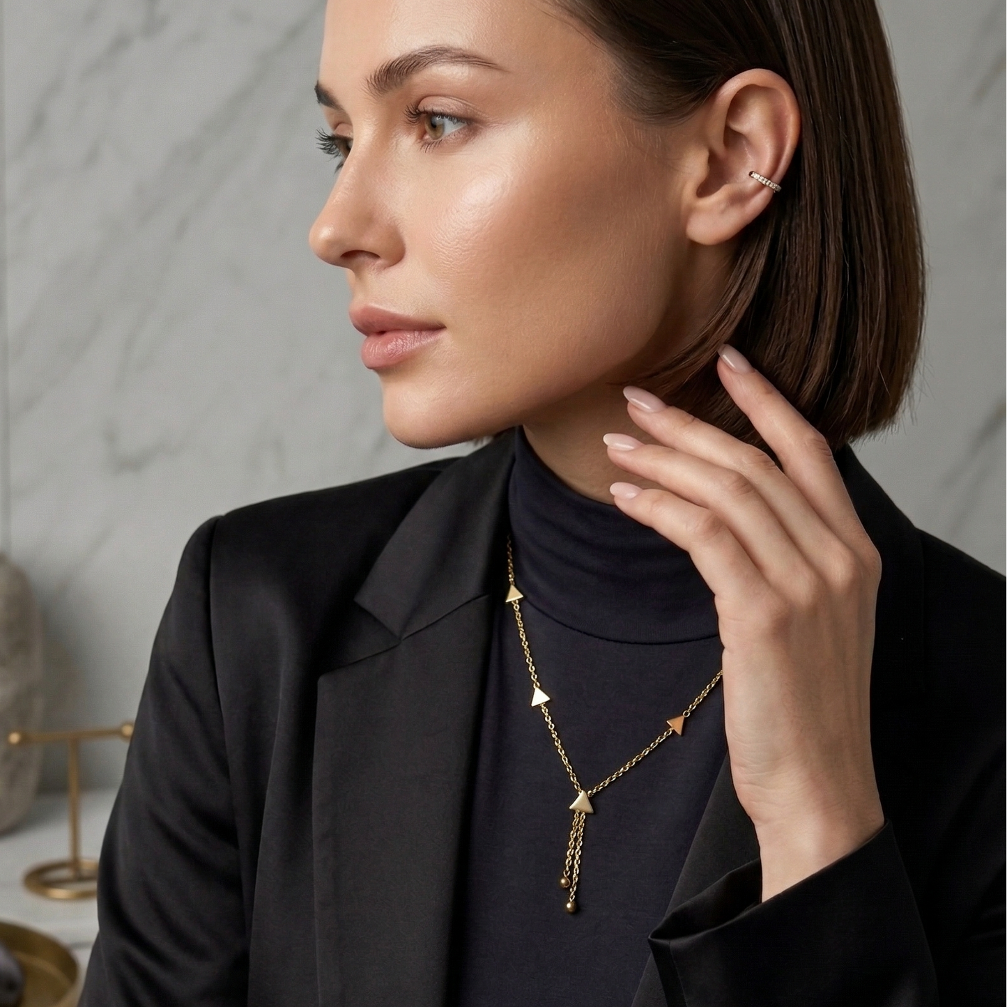 Triangle Drop Neckchain
