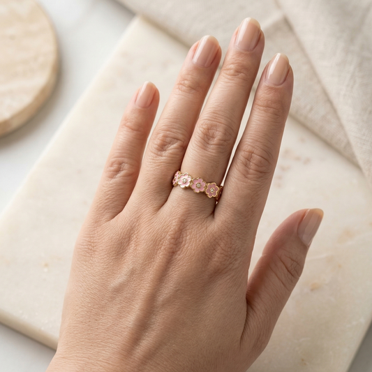 Blush Daisy Chain Ring