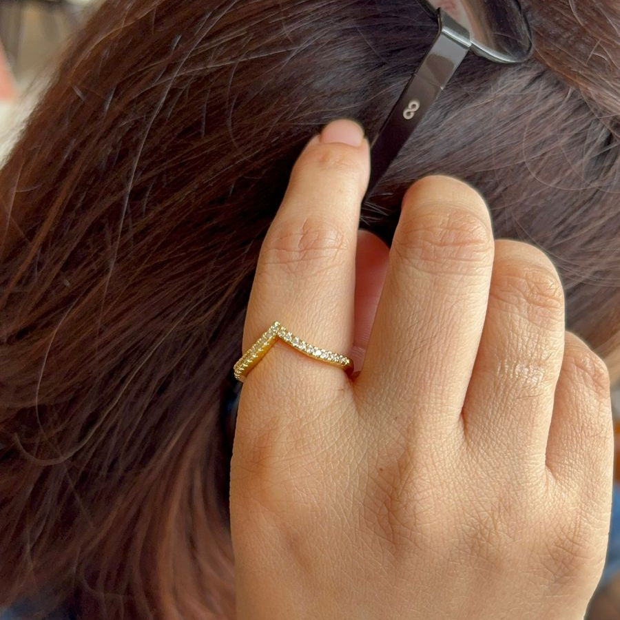 Golden V Sparkle Ring
