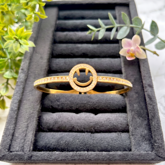 Happy Halo Bangle